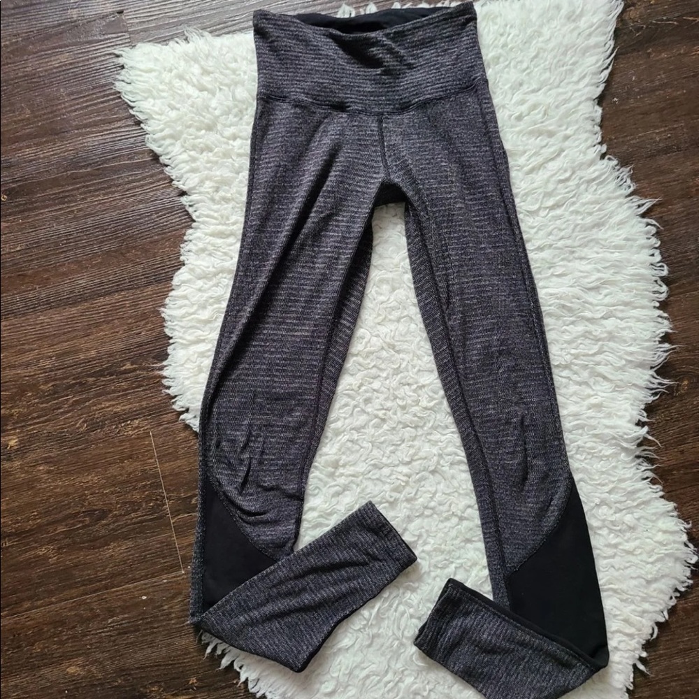 LULULEMON Knit Leggings